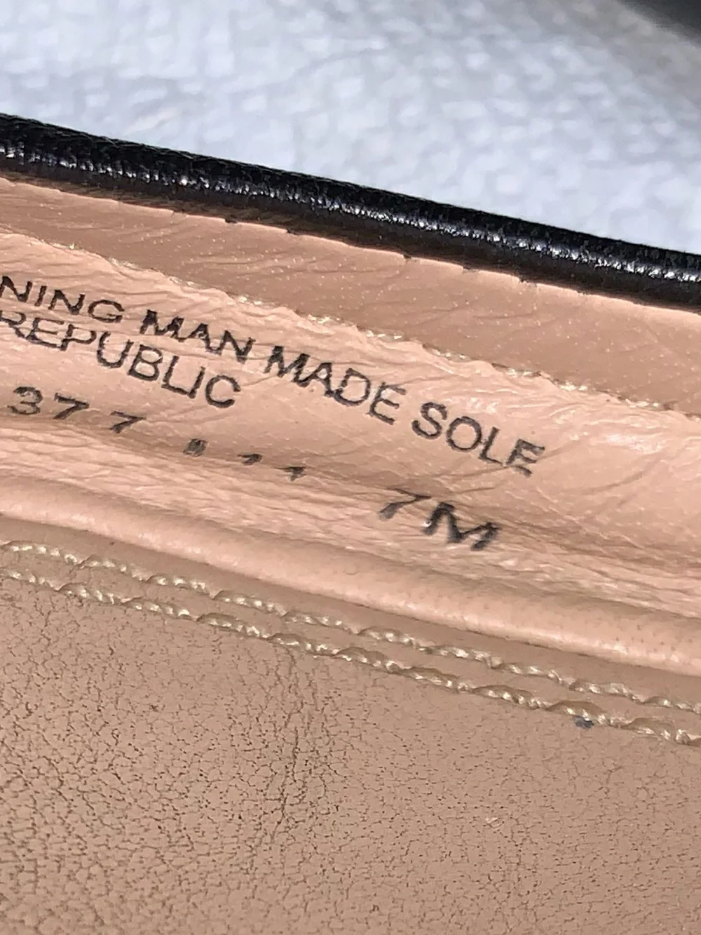 Tory Burch Black ‘York’ Leather Elastic-Back Ballet Flats with Gold Logo